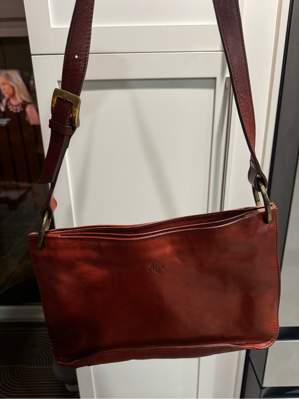 Womenโs Leather Monsac Shoulder Bag in Deep Brown